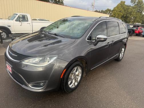 2019 Chrysler Pacifica Limited