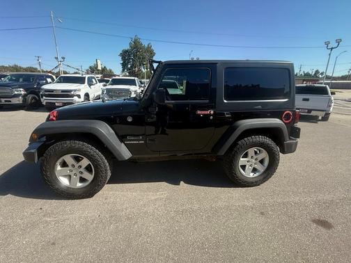 2017 Jeep Wrangler Sport