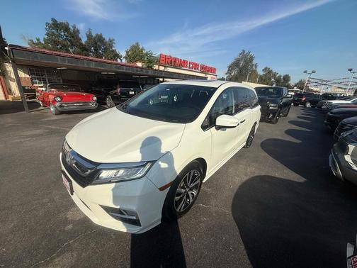 2018 Honda Odyssey Elite
