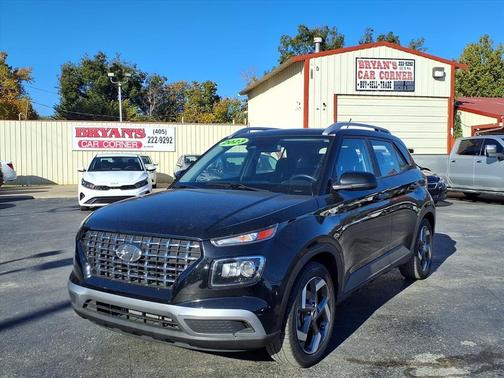 2023 Hyundai VENUE SEL