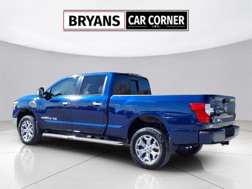 2017 Nissan Titan XD SV