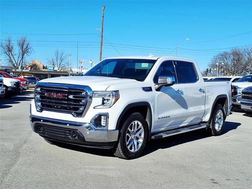 Off White 2019 GMC Sierra 1500 SLT