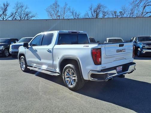 Off White 2019 GMC Sierra 1500 SLT