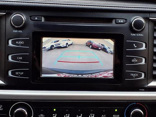 2017 Toyota Highlander 