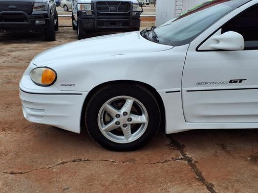2001 Pontiac Grand Am GT1