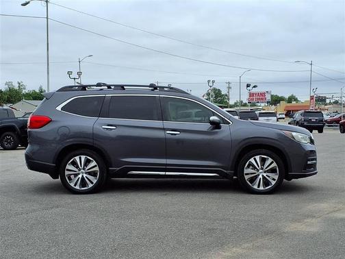 Magnetite Gray Metallic 2022 Subaru Ascent Touring 7-Passenger