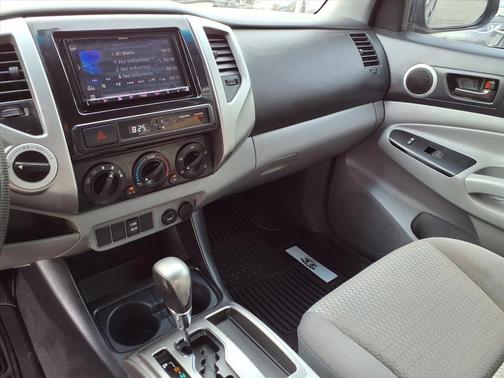 2014 Toyota Tacoma Base