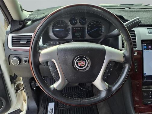 2008 Cadillac Escalade Base