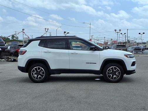 White 2025 Jeep Compass Trailhawk