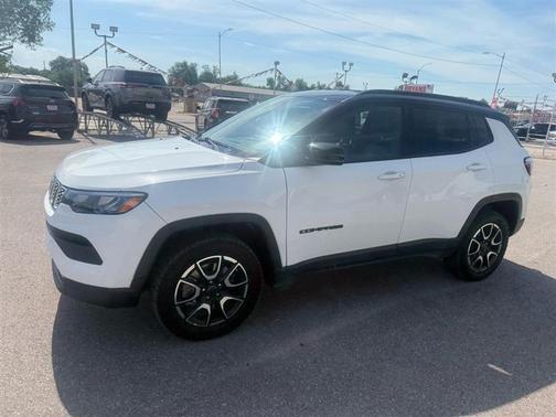 White 2025 Jeep Compass Trailhawk