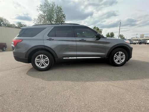 Gray 2022 Ford Explorer XLT