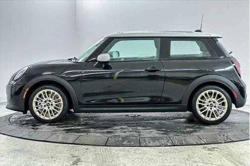 2025 MINI Hardtop Cooper