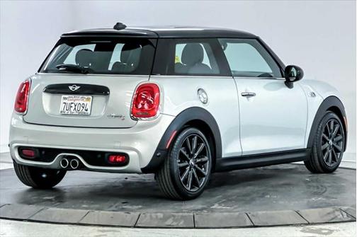 2016 MINI Hardtop Cooper S