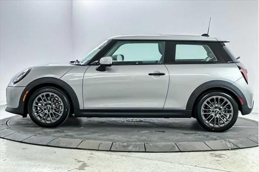 2025 MINI Hardtop Cooper