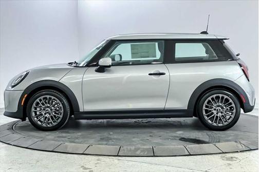 2025 MINI Hardtop Cooper