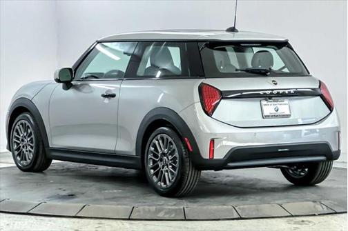 2025 MINI Hardtop Cooper