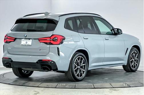 2024 BMW X3 M40i