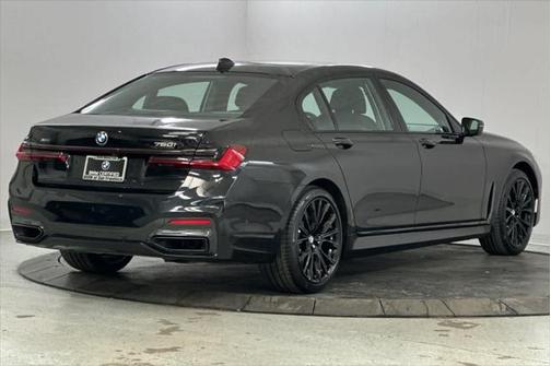 2022 BMW 750 i xDrive
