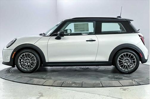 2025 MINI Hardtop Cooper