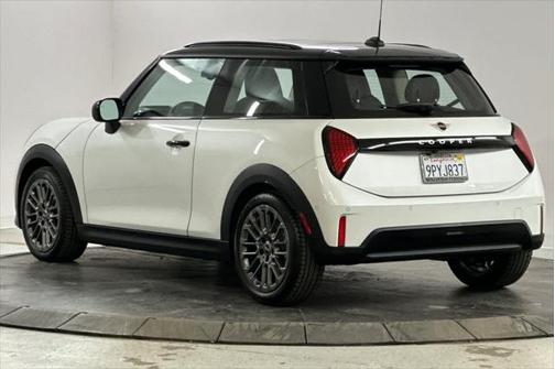 2025 MINI Hardtop Cooper