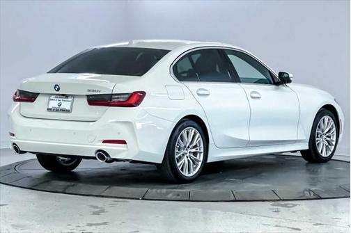 2024 BMW 330 i
