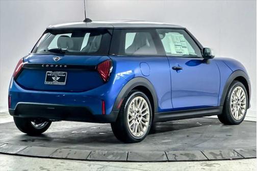 2025 MINI Hardtop Cooper