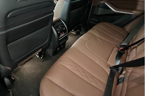 2024 BMW X5 M60i