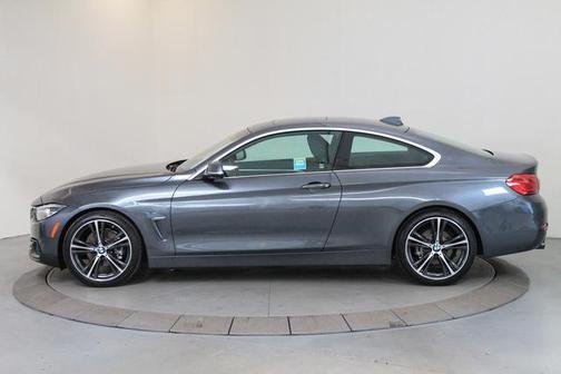 Photo 2 of 27 of 2019 BMW 430 i