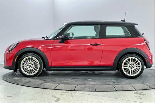 2025 MINI Hardtop Cooper