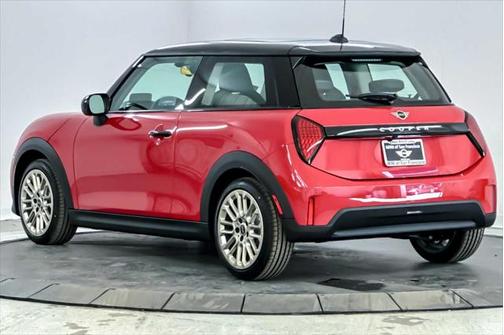 2025 MINI Hardtop Cooper