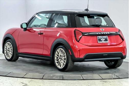 2025 MINI Hardtop Cooper