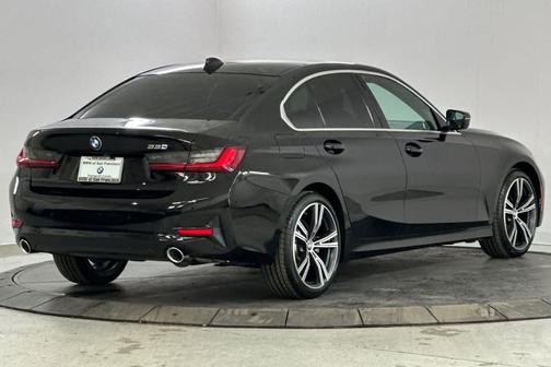 2022 BMW 330 330i