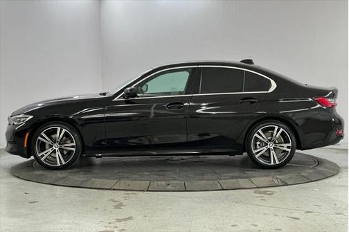 2022 BMW 330 330i