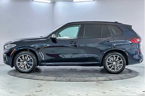 2022 BMW X5 M50i