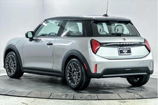 2025 MINI Hardtop Cooper