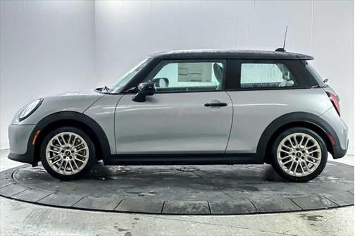 2025 MINI Hardtop Cooper