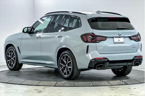 2024 BMW X3 M40i