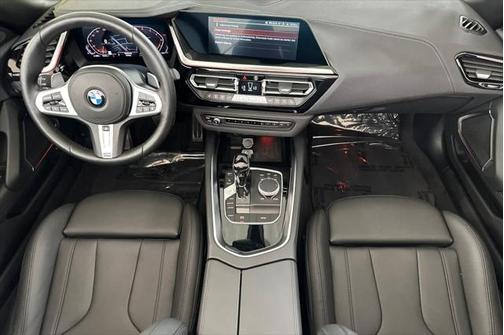 2025 BMW Z4 sDrive30i