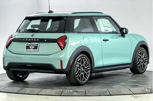 2025 MINI Hardtop Cooper