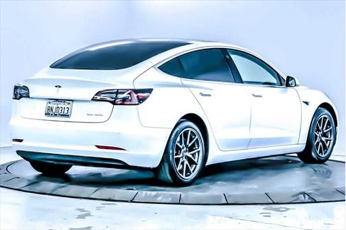 2020 Tesla Model 3 Long Range