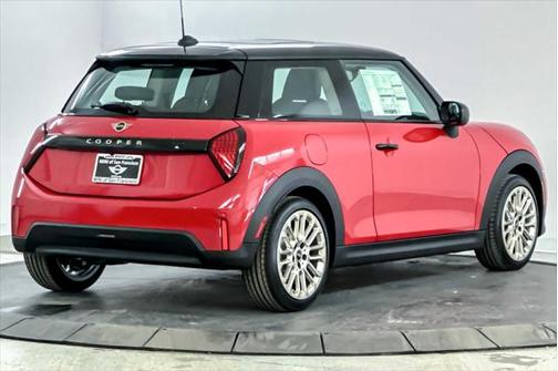 2025 MINI Hardtop Cooper