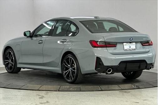 2024 BMW 330e Base
