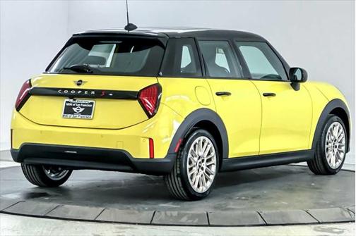 2025 MINI Hardtop Cooper S