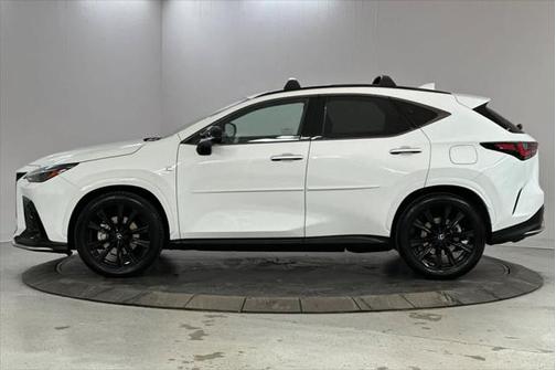 2024 Lexus NX 450h+ F SPORT Handling