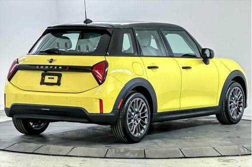 2025 MINI Hardtop Cooper S