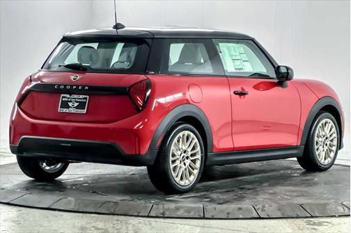 2025 MINI Hardtop Cooper