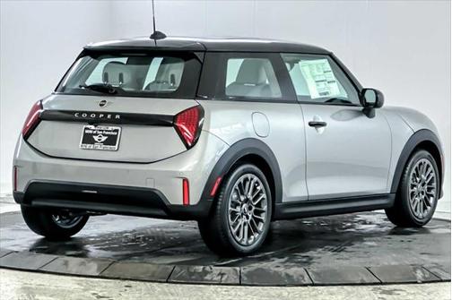2025 MINI Hardtop Cooper