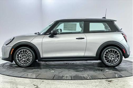 2025 MINI Hardtop Cooper