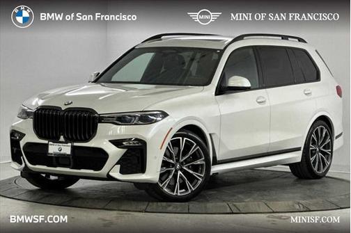 2022 BMW X7 M50i