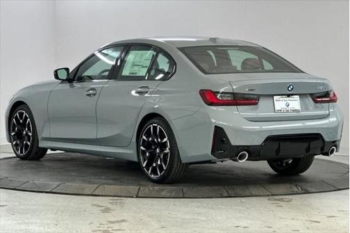 2025 BMW 330 i xDrive